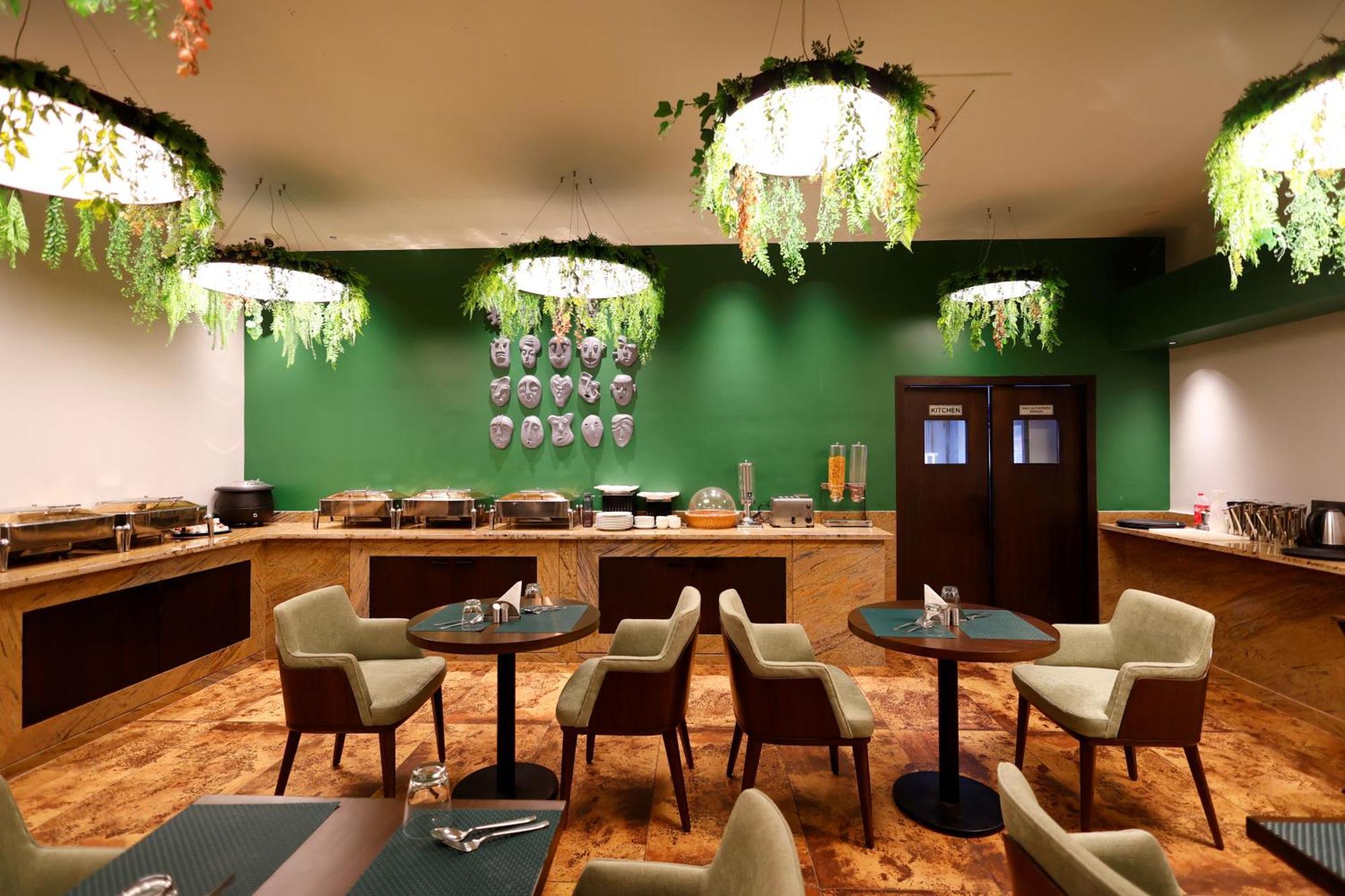 Quality Inn City Centre Varanasi Dış mekan fotoğraf